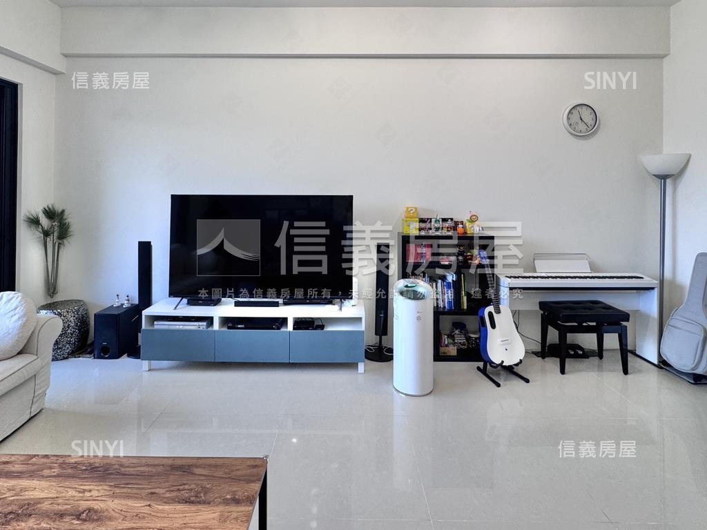 天廈高樓看七期雙平大車位房屋室內格局與周邊環境