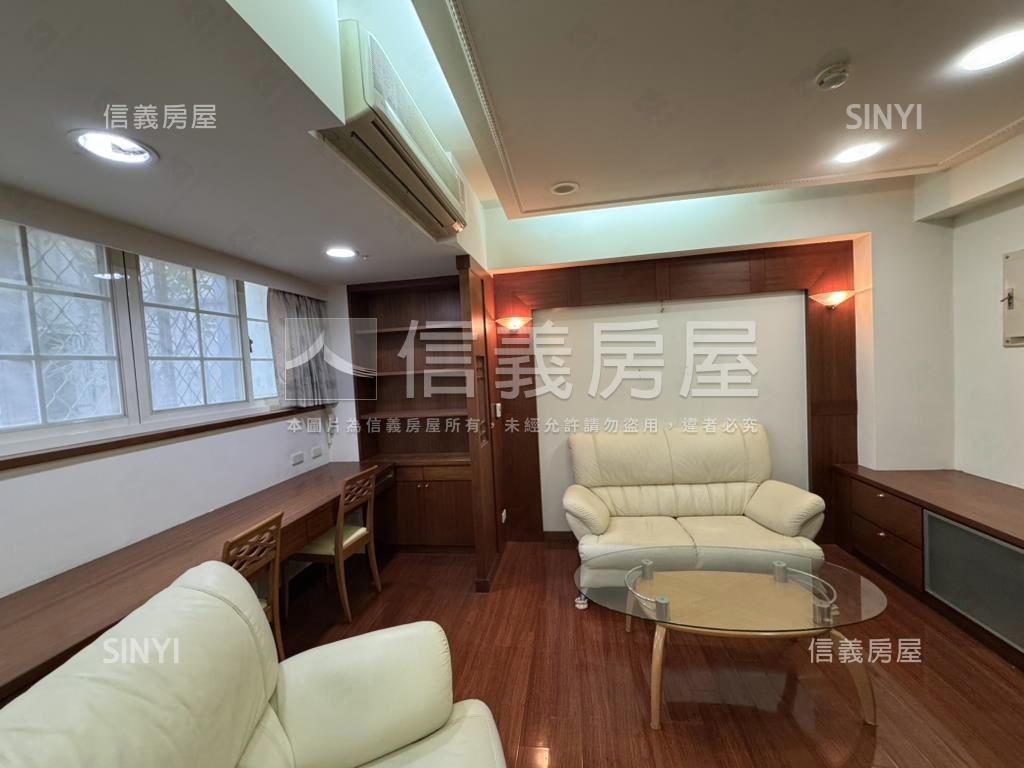 士林捷運電梯珠寶盒房屋室內格局與周邊環境