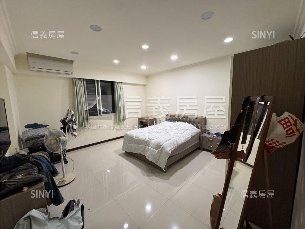 黃金三樓公寓房屋室內格局與周邊環境