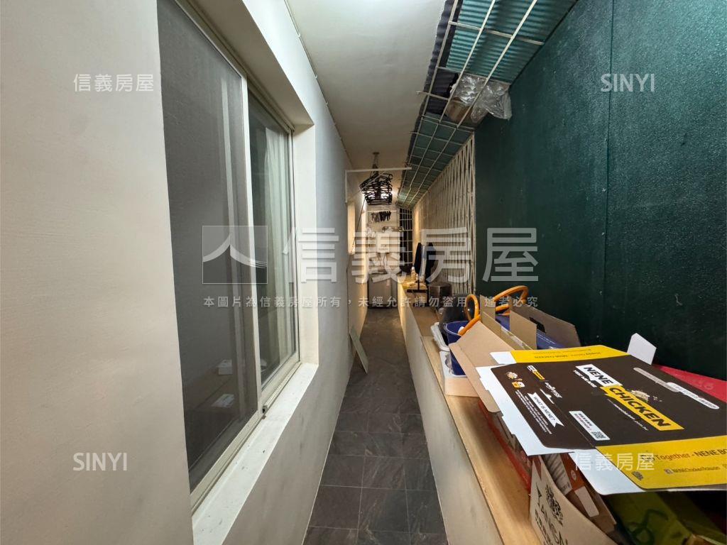 黃金三樓公寓房屋室內格局與周邊環境