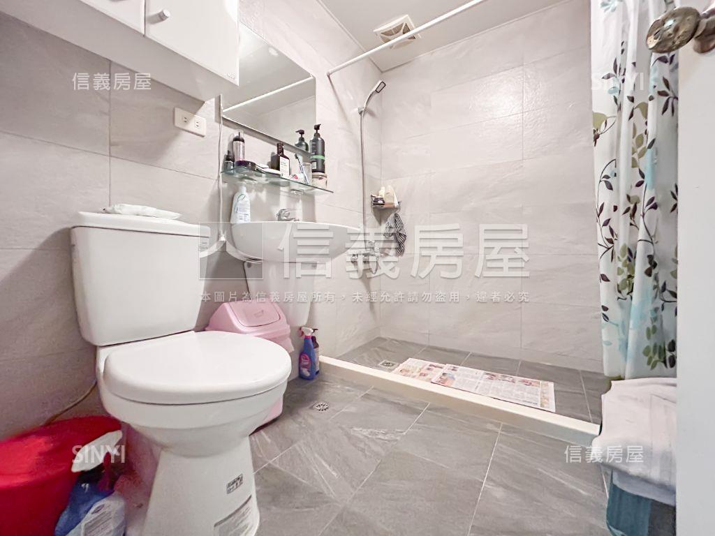 近東湖大湖國家３房房屋室內格局與周邊環境