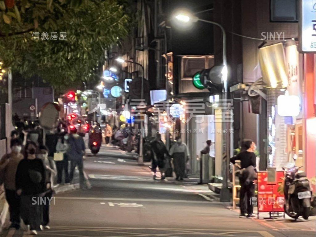 赤峰商圈三角窗金店房屋室內格局與周邊環境