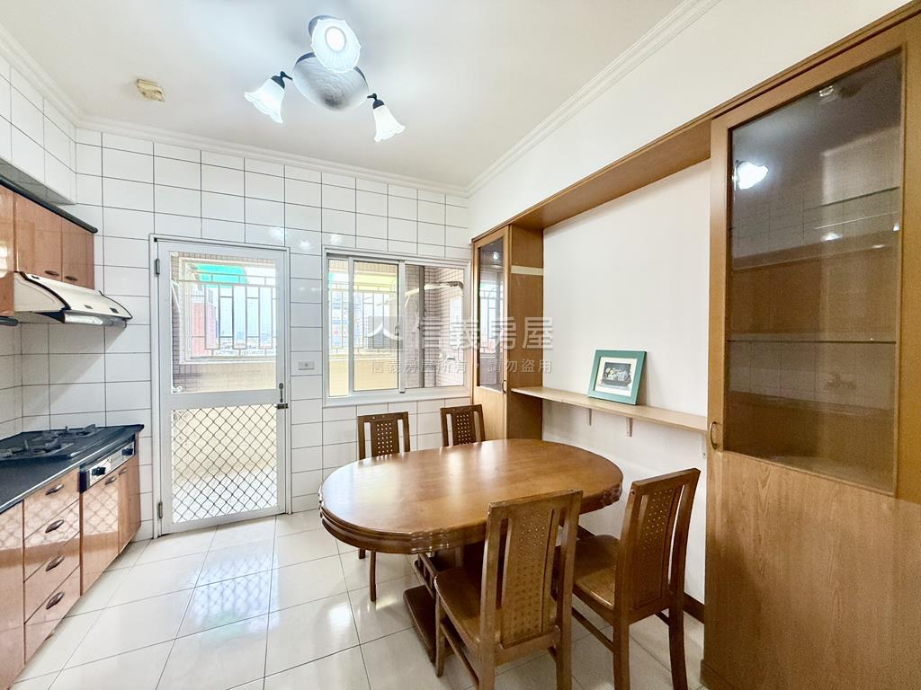 桂林商圈屋況讚大三房平移房屋室內格局與周邊環境