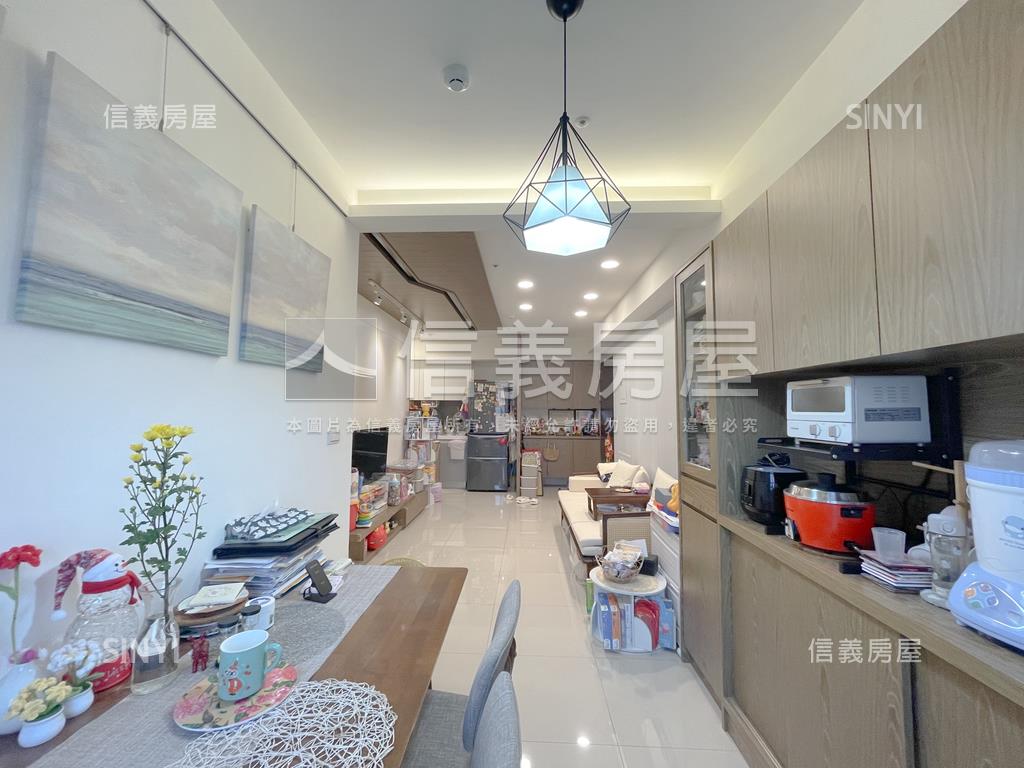 水依林高樓層兩房兩衛車位房屋室內格局與周邊環境
