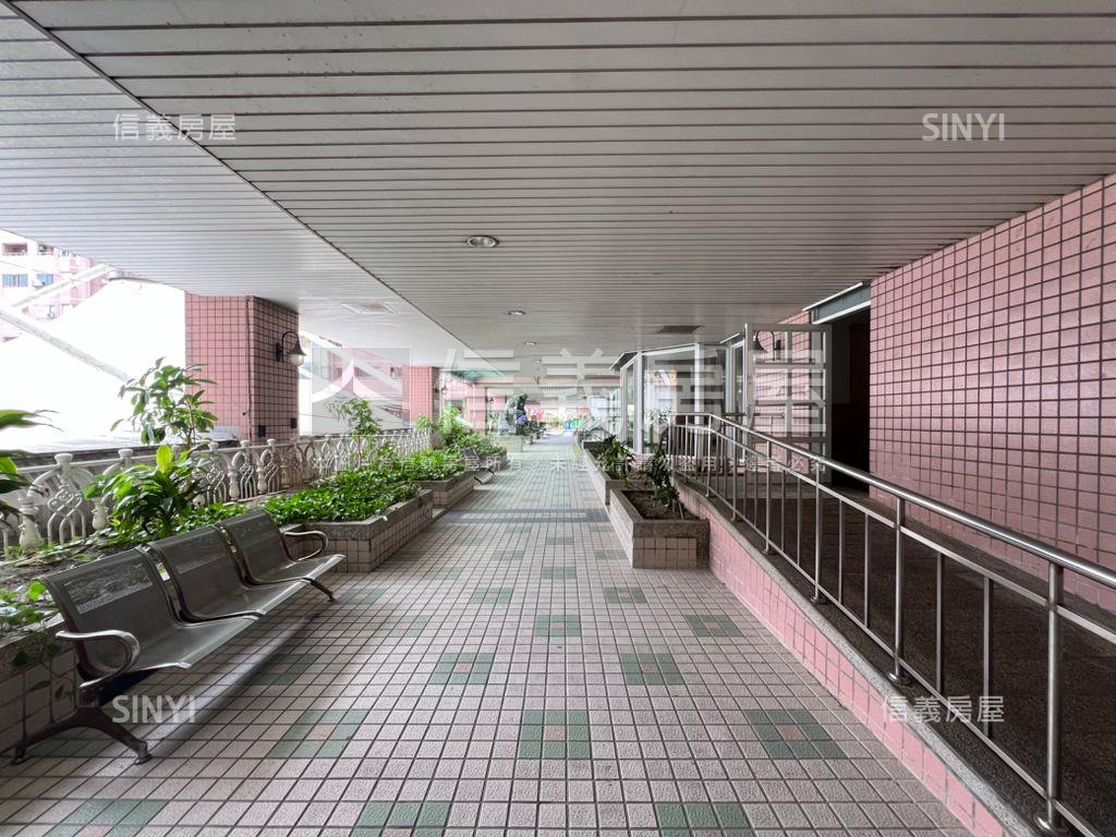 國資圖優質電梯視野大兩房房屋室內格局與周邊環境