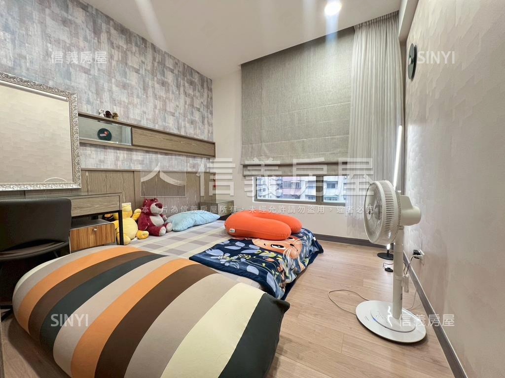 藝文特區美妝３房坡平車位房屋室內格局與周邊環境