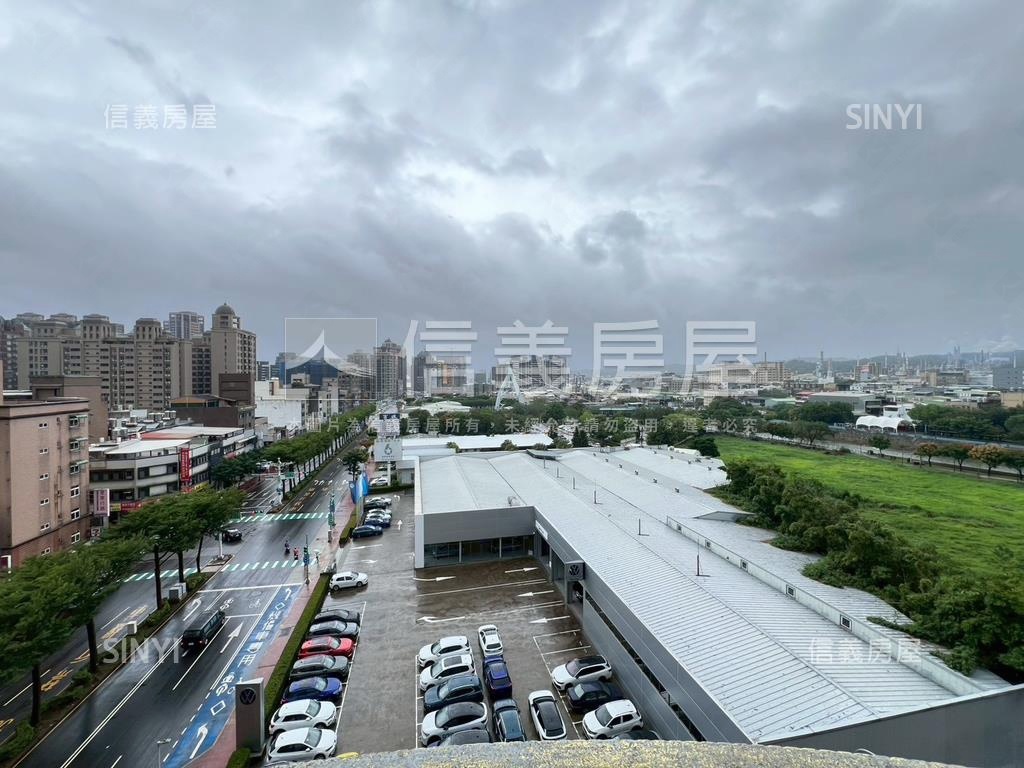 藝文特區美妝３房坡平車位房屋室內格局與周邊環境