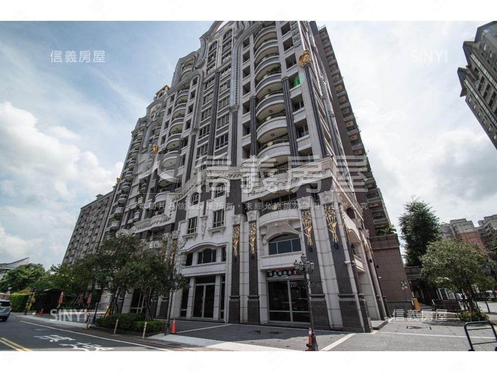 藝文特區美妝３房坡平車位房屋室內格局與周邊環境