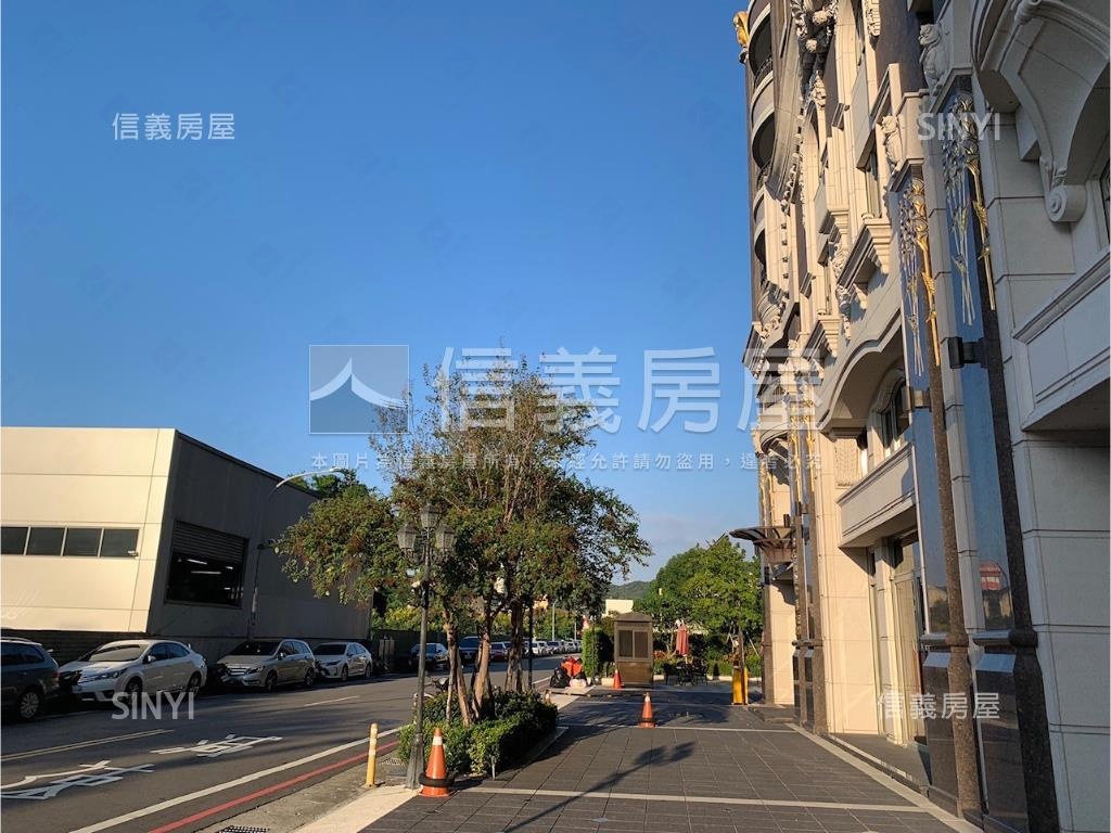 藝文特區美妝３房坡平車位房屋室內格局與周邊環境