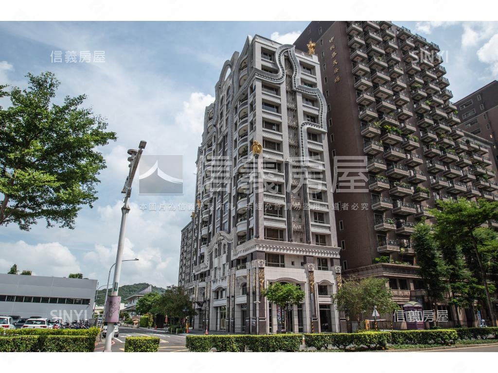 藝文特區美妝３房坡平車位房屋室內格局與周邊環境