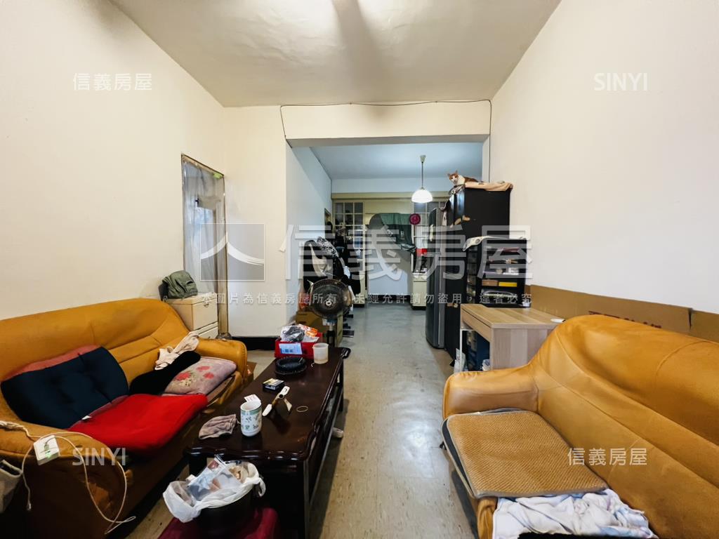 金龍國小邊間公寓二樓房屋室內格局與周邊環境