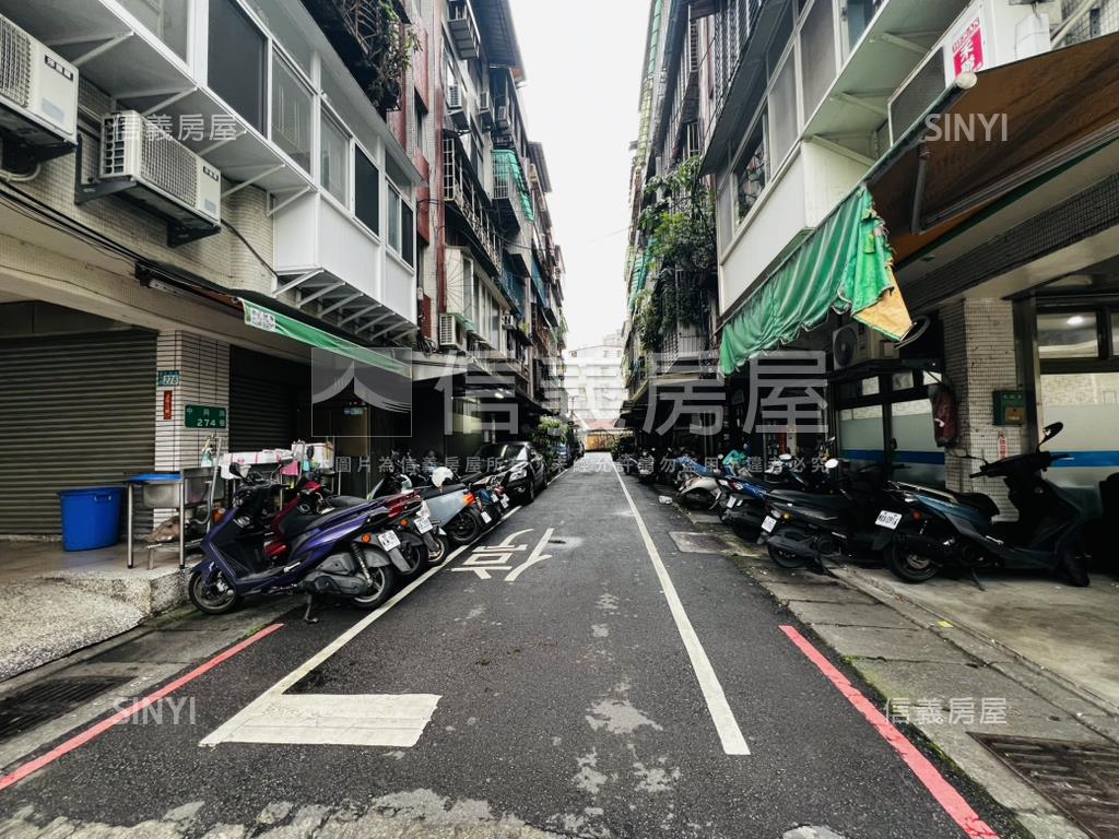 金龍國小邊間公寓二樓房屋室內格局與周邊環境