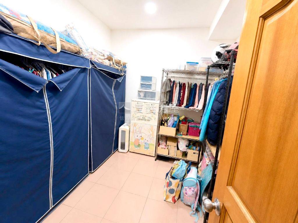 四維路★２樓★稀有房屋室內格局與周邊環境