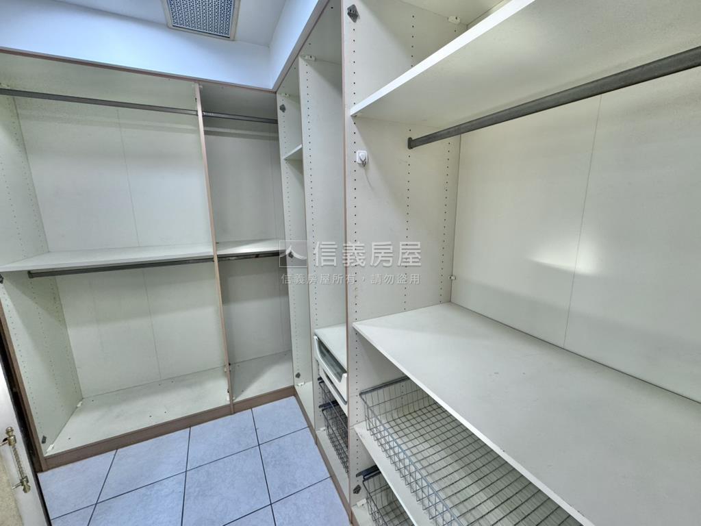 新！東方帝國大坪數雙平車房屋室內格局與周邊環境