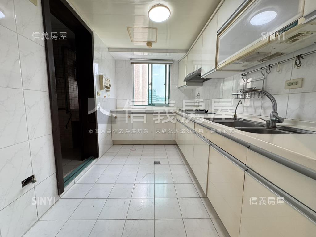 新案★文藝中興★高樓美景房屋室內格局與周邊環境