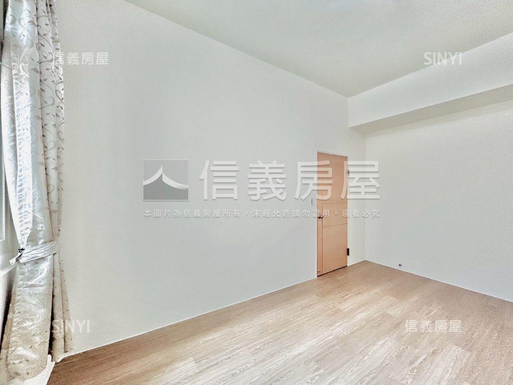五期四房坡道Ｂ１車位房屋室內格局與周邊環境