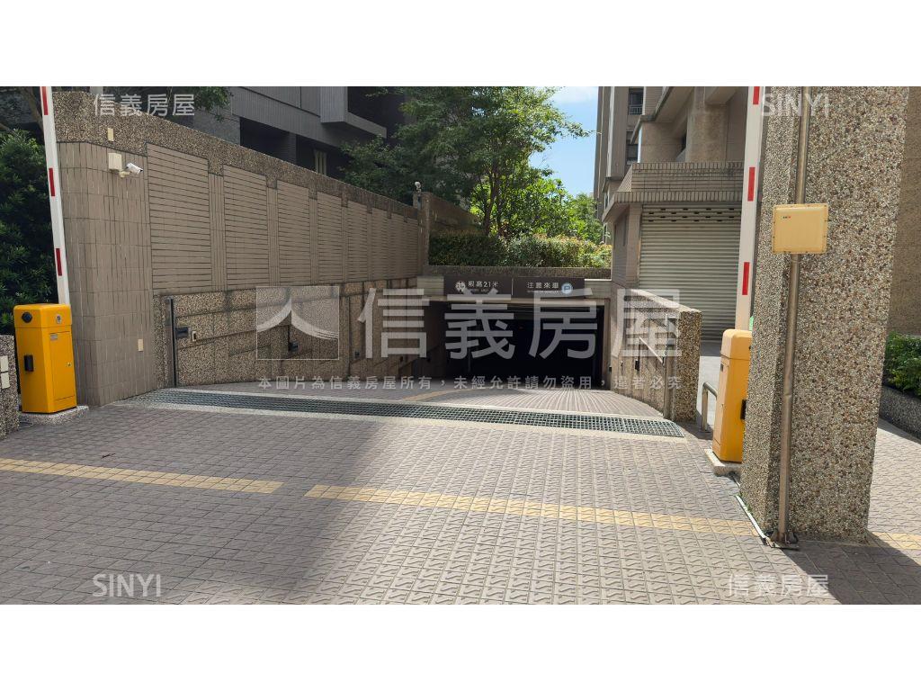 夏川里美美兩房房屋室內格局與周邊環境