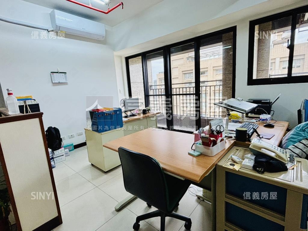 臨近西門町高樓層可住辦房屋室內格局與周邊環境