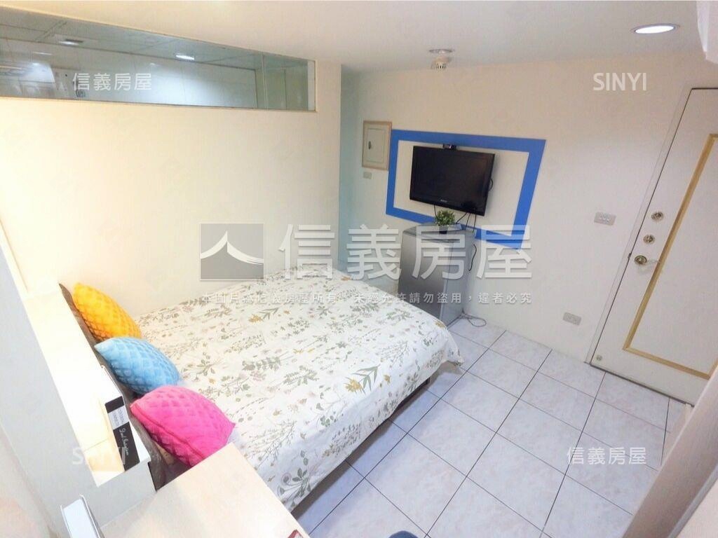 ★近新光三越１１間透套★房屋室內格局與周邊環境