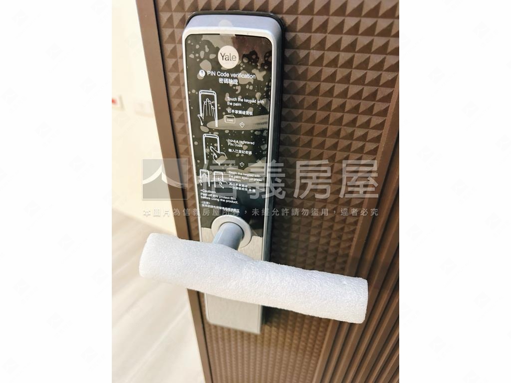 力璞紘月藝兩房車位房屋室內格局與周邊環境
