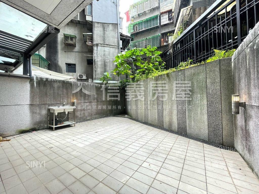 稀有精美庭院戶房屋室內格局與周邊環境