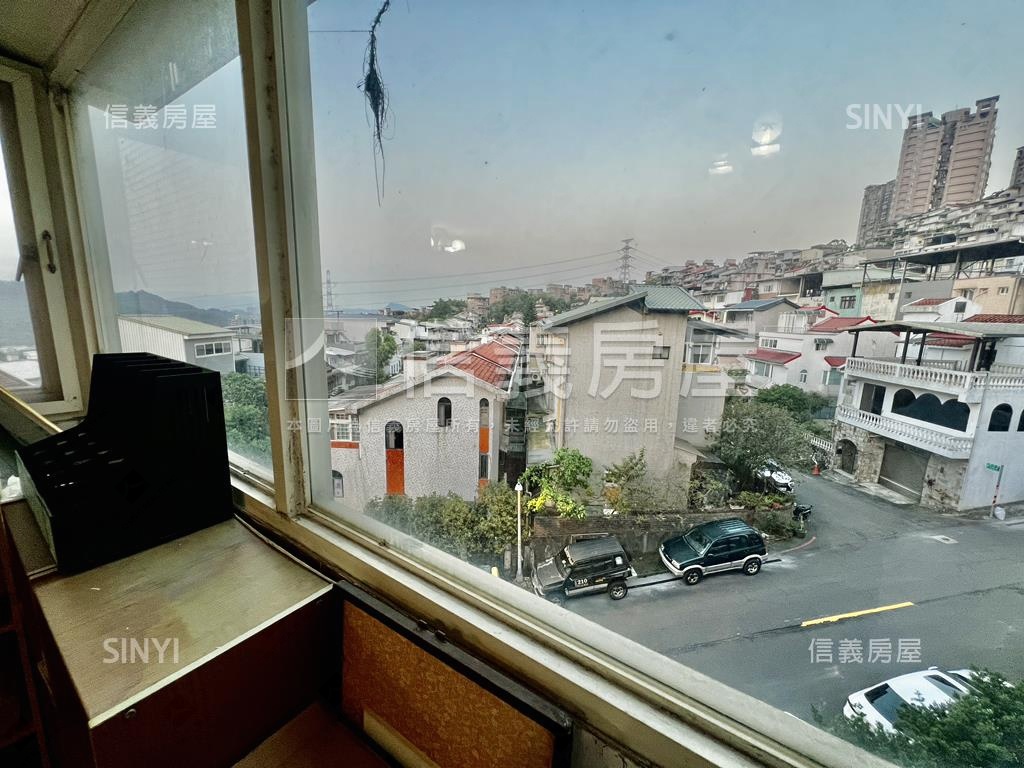 雙景觀●風雅頌邊間緻品宅房屋室內格局與周邊環境