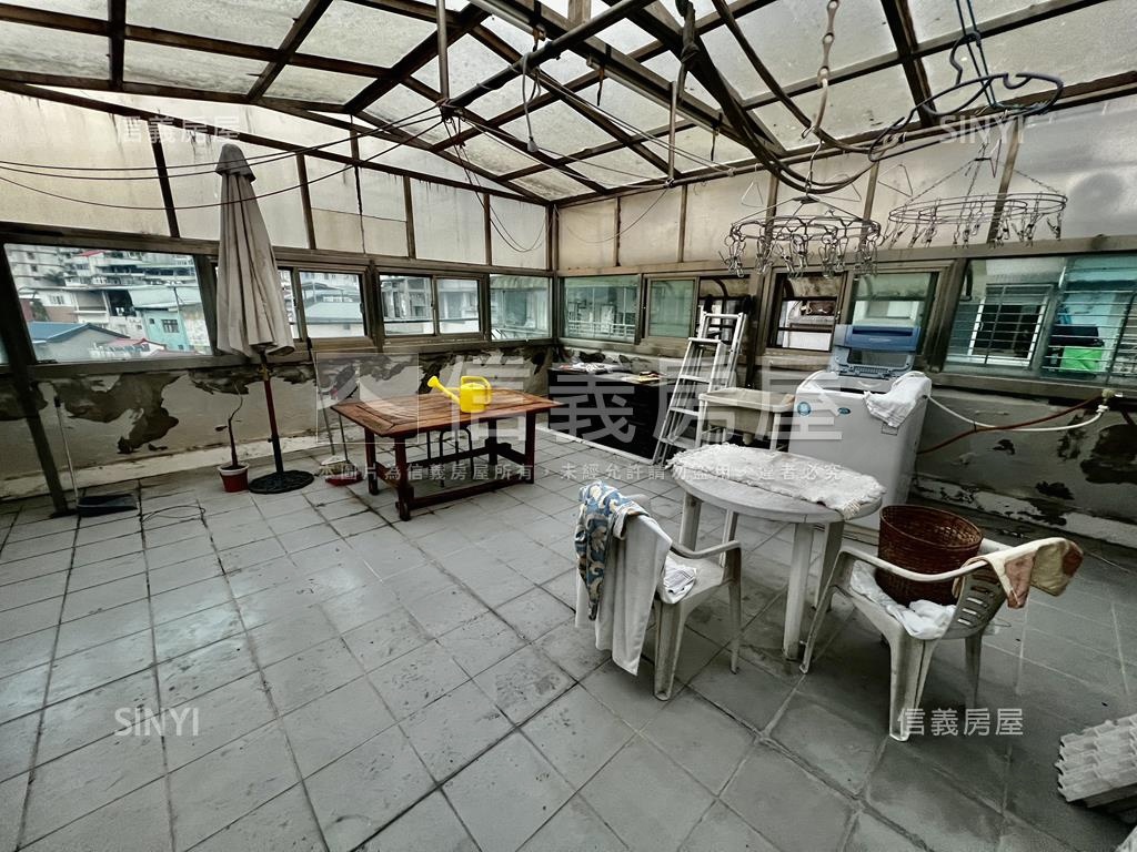 雙景觀●風雅頌邊間緻品宅房屋室內格局與周邊環境