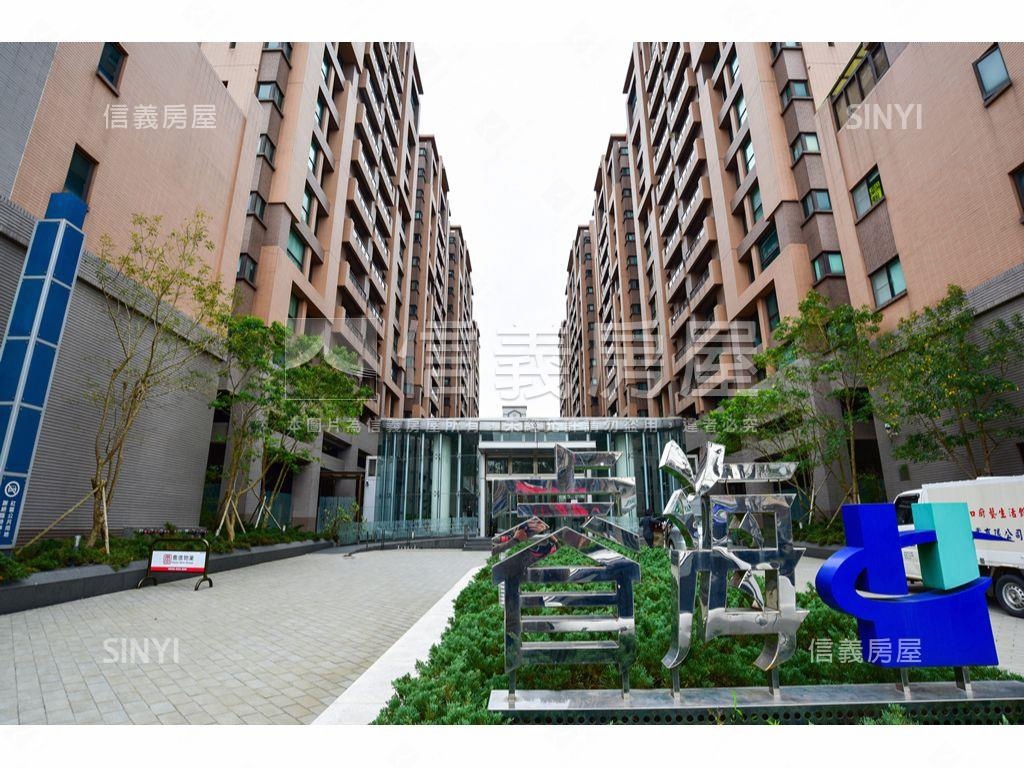 睿海。邊間電梯透店房屋室內格局與周邊環境