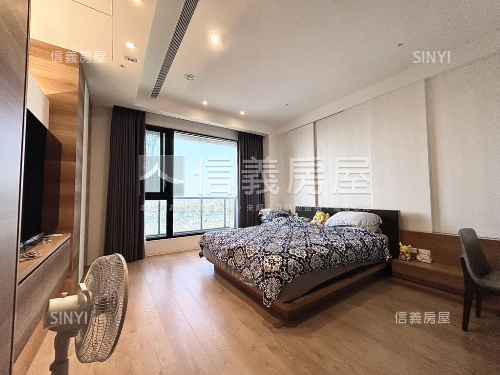 悅世界景觀三房雙平車房屋室內格局與周邊環境