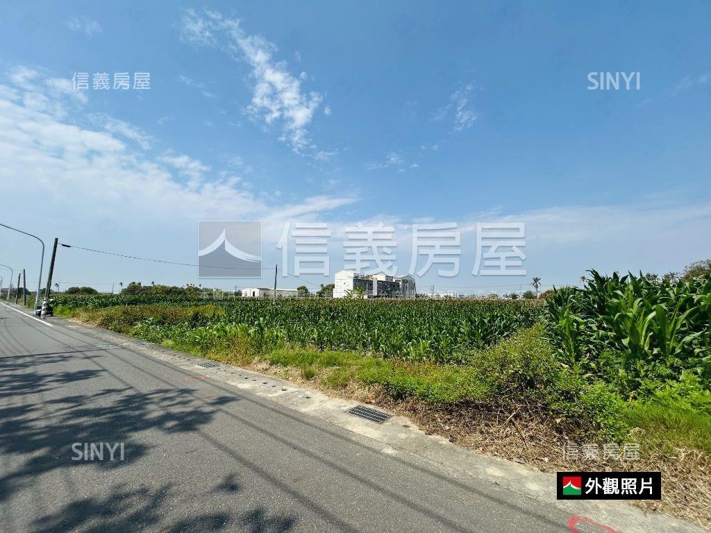 近西港國小臨約８米路農地房屋室內格局與周邊環境