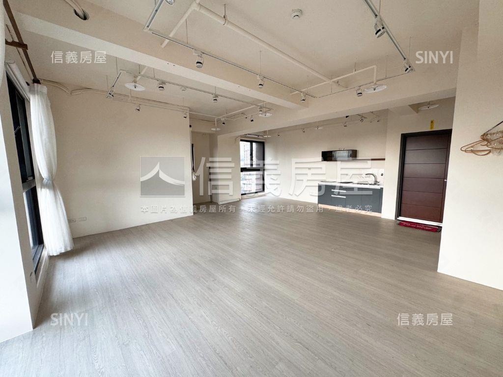 景冠戶。稀有頂樓邊間房屋室內格局與周邊環境