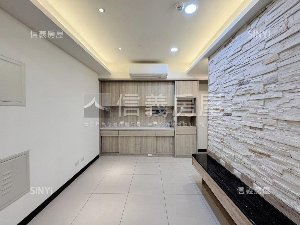 興希望山景小資高坪效兩房房屋室內格局與周邊環境