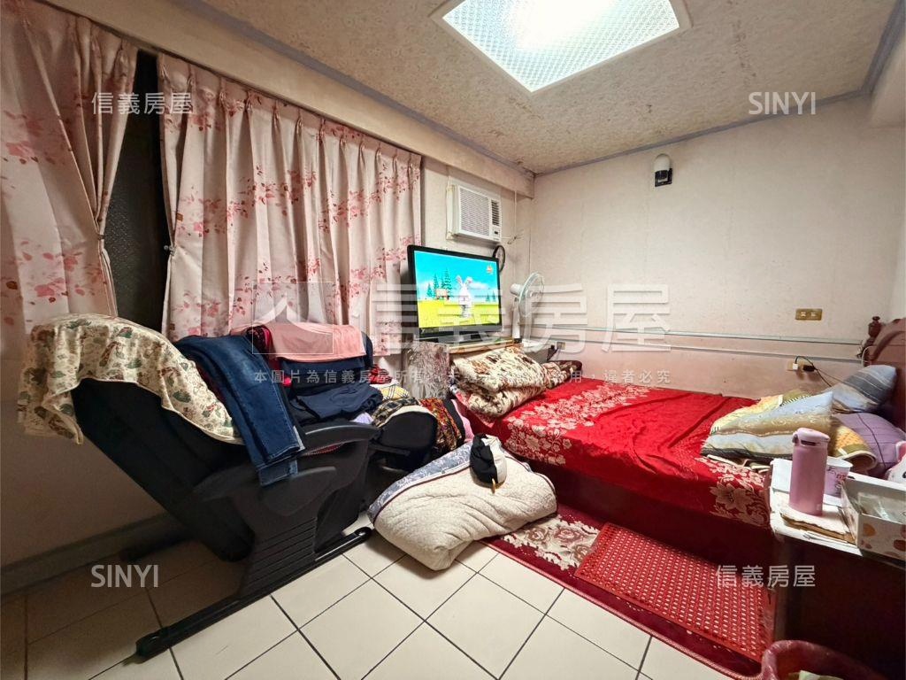低總價近學校美宅稀有釋出房屋室內格局與周邊環境