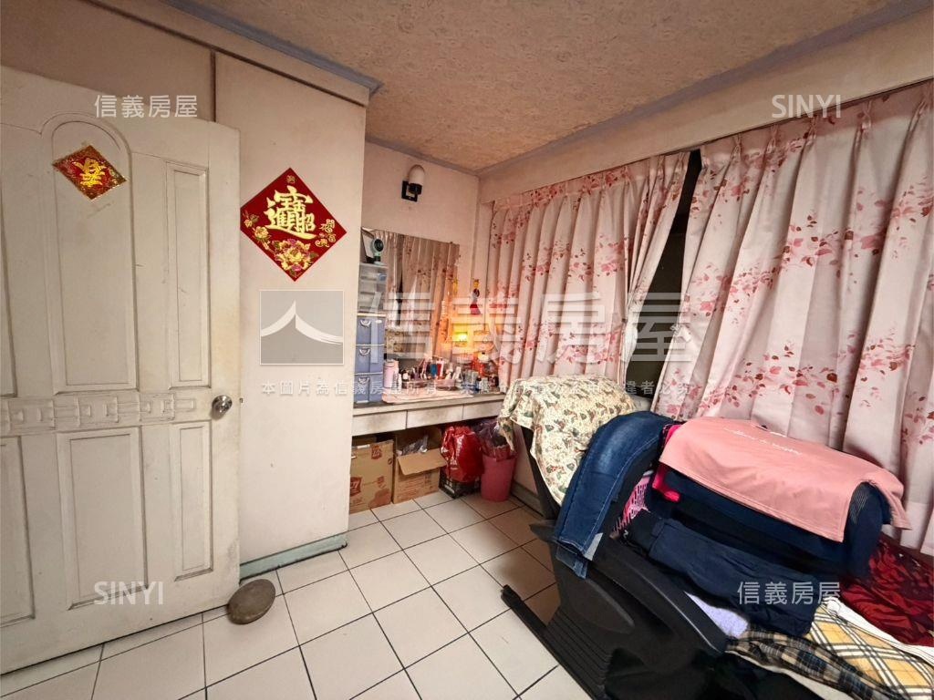 低總價近學校美宅稀有釋出房屋室內格局與周邊環境