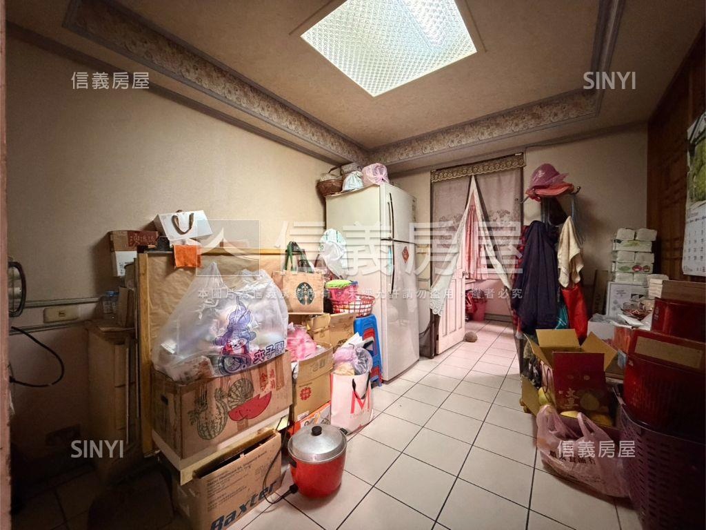 低總價近學校美宅稀有釋出房屋室內格局與周邊環境