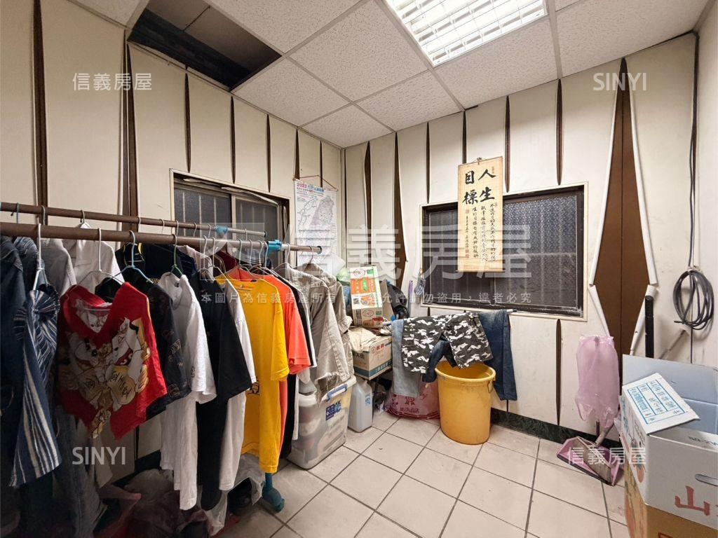 低總價近學校美宅稀有釋出房屋室內格局與周邊環境