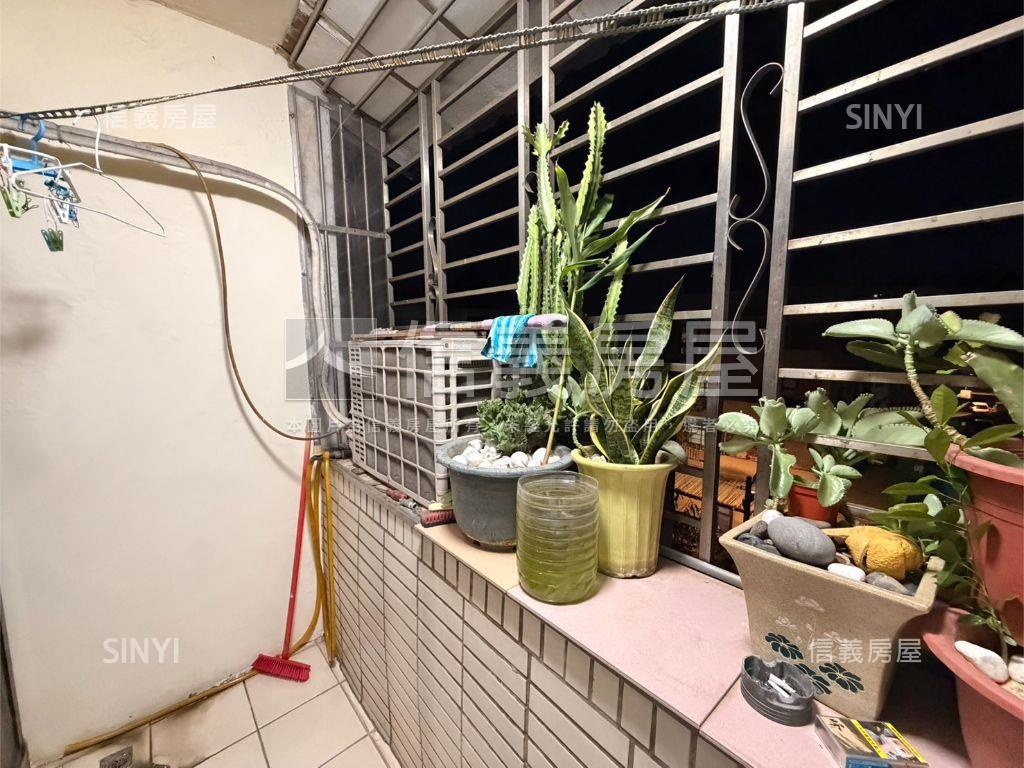 低總價近學校美宅稀有釋出房屋室內格局與周邊環境
