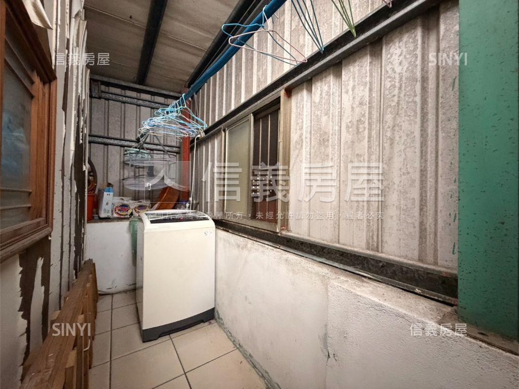 低總價近學校美宅稀有釋出房屋室內格局與周邊環境