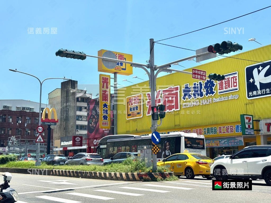 中華路商圈面寬大地坪透天房屋室內格局與周邊環境