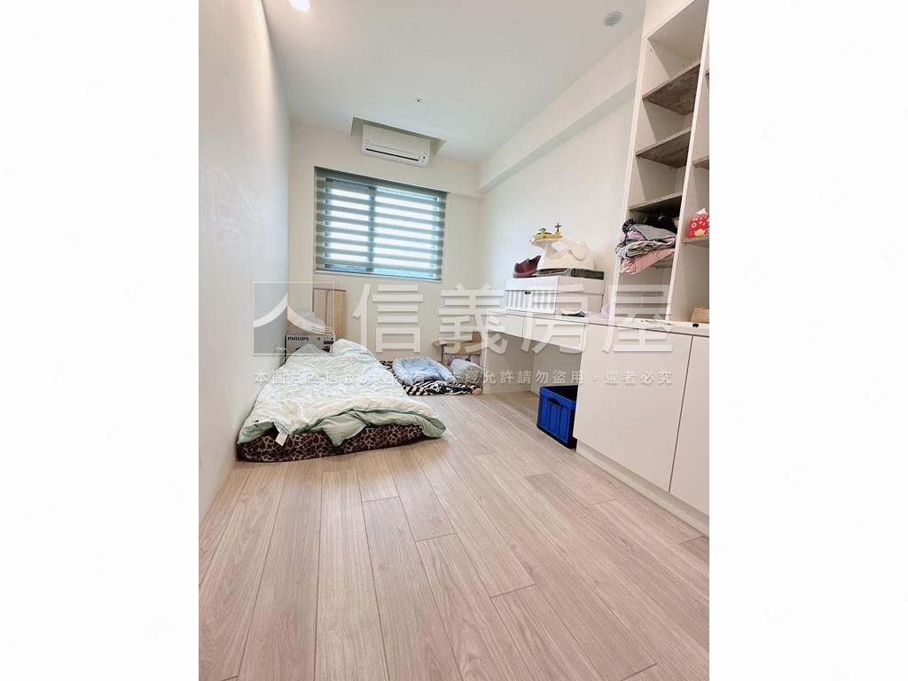 中路御品｜四房高樓雙車位房屋室內格局與周邊環境