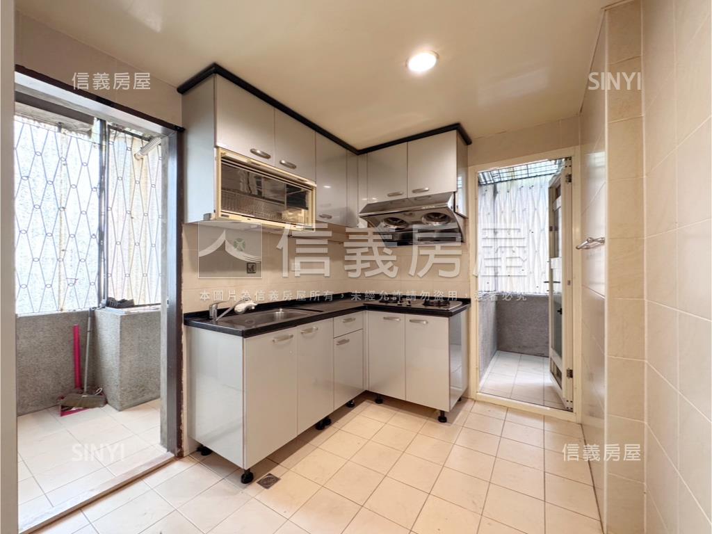 永安捷運⭐沐光宅⭐房屋室內格局與周邊環境