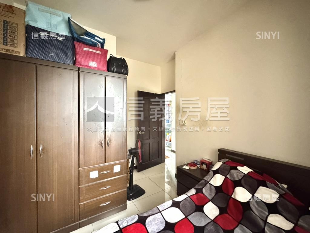 和瑞捷星面公園兩房車位房屋室內格局與周邊環境