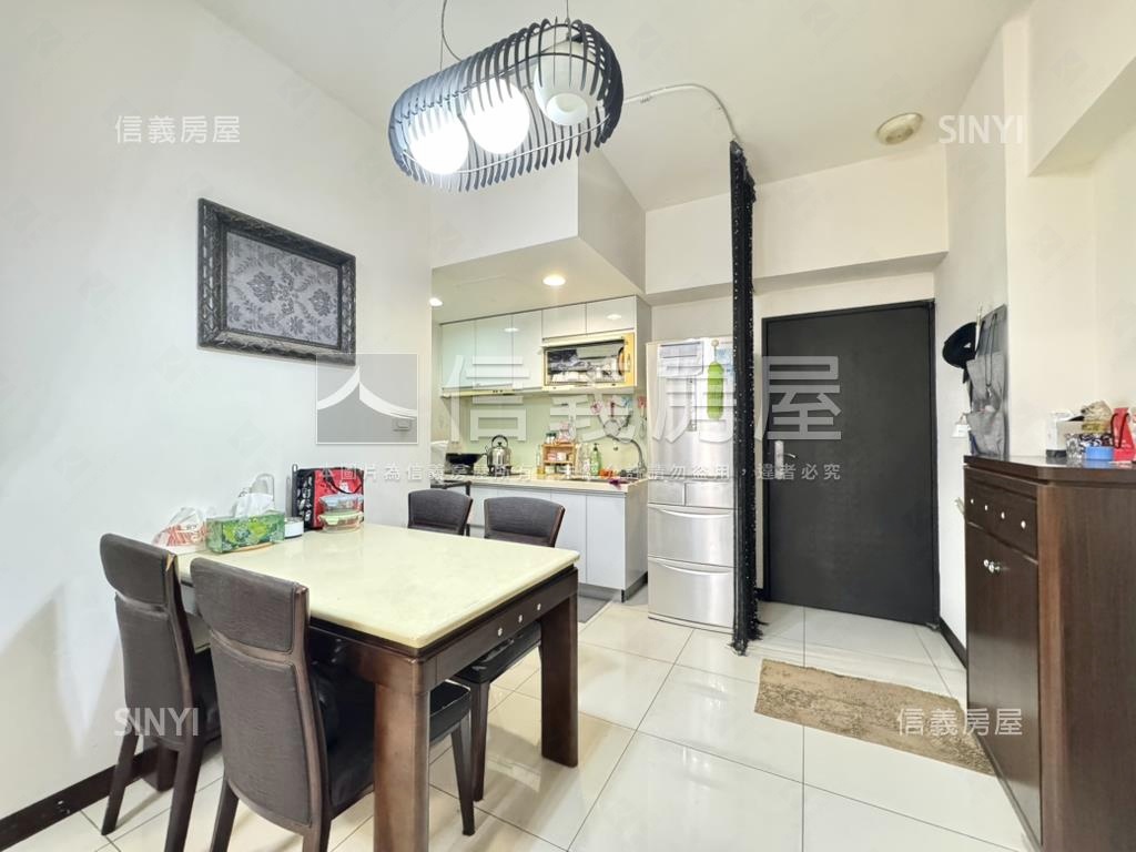 和瑞捷星面公園兩房車位房屋室內格局與周邊環境