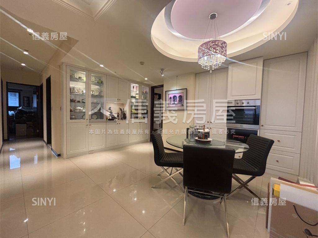 明日軸高樓美景四房雙車位房屋室內格局與周邊環境