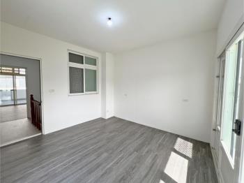 推薦近市區超值明亮透天