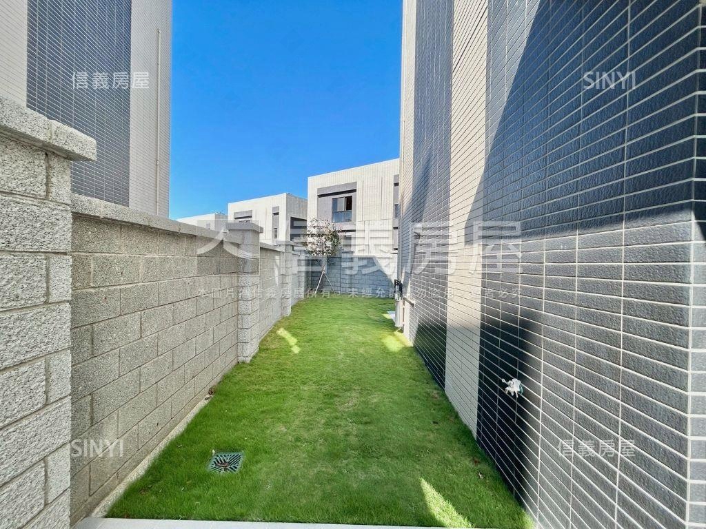 夏目漱石雲岫社區電梯透天房屋室內格局與周邊環境