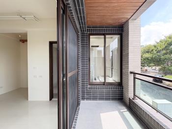 夏目漱石飯店管理電梯透天