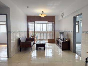 中崙一標３房明亮景觀屋