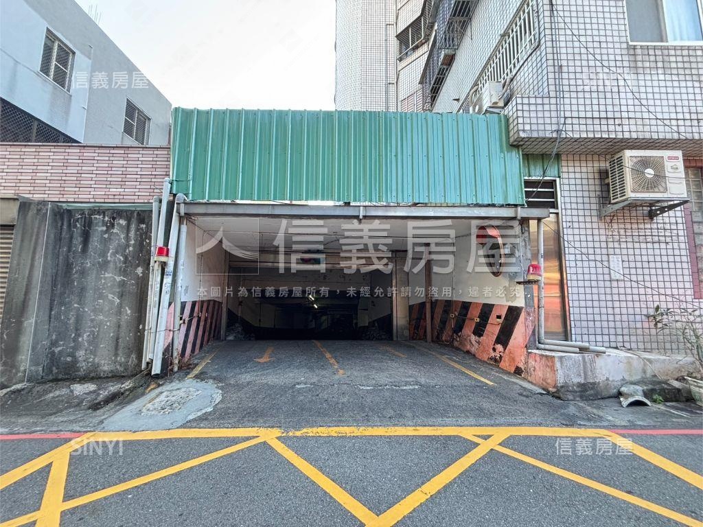 陽光華廈三房平車房屋室內格局與周邊環境