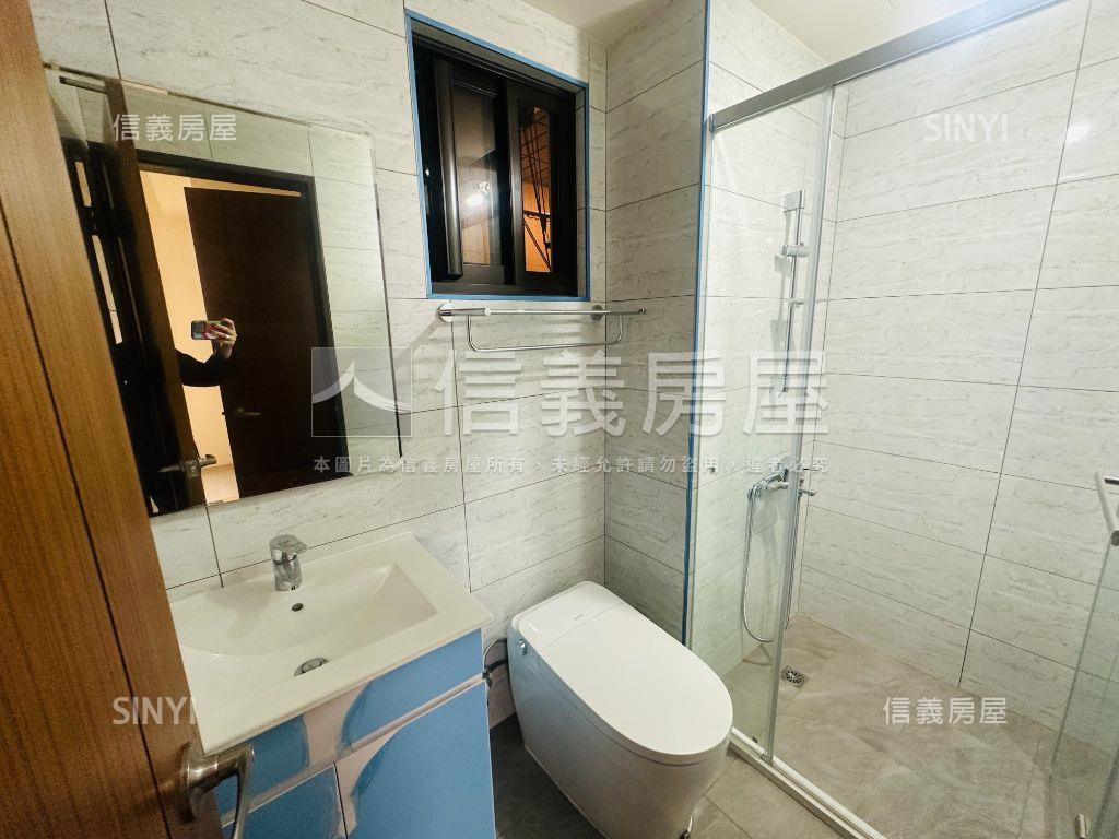 Ａ２０綻三房車位房屋室內格局與周邊環境